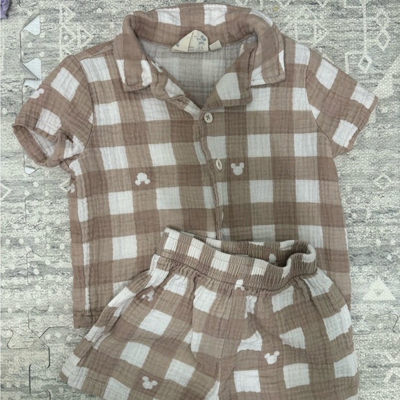 Disney toddler neutral set - Picture 2 of 6